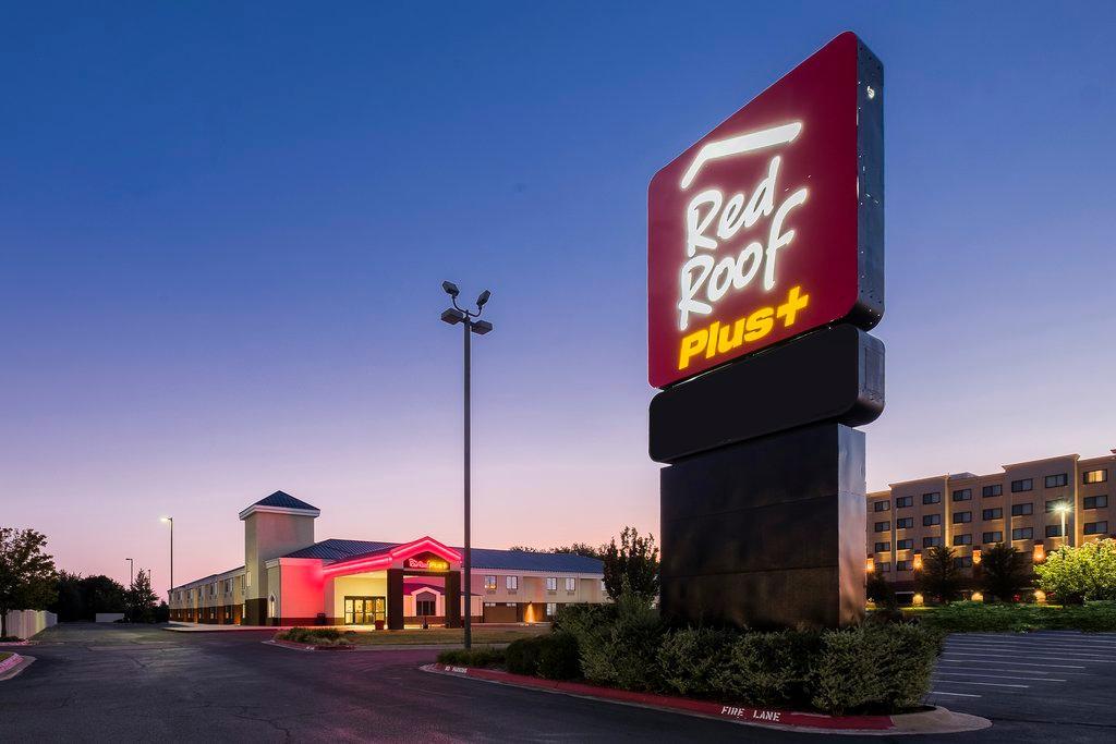 Spark By Hilton Bentonville Bagian luar foto