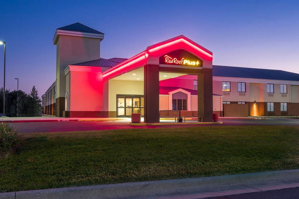 Spark By Hilton Bentonville Bagian luar foto