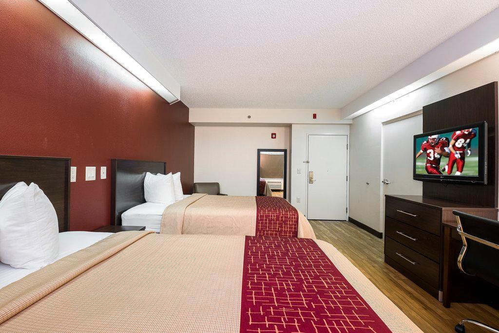 Spark By Hilton Bentonville Bagian luar foto