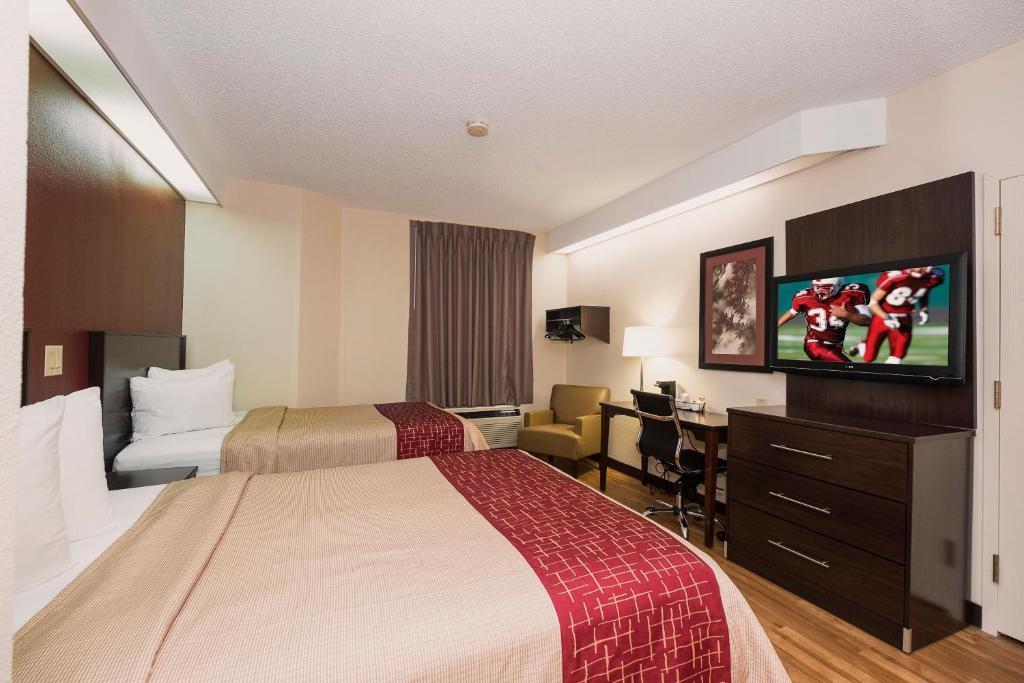 Spark By Hilton Bentonville Bagian luar foto