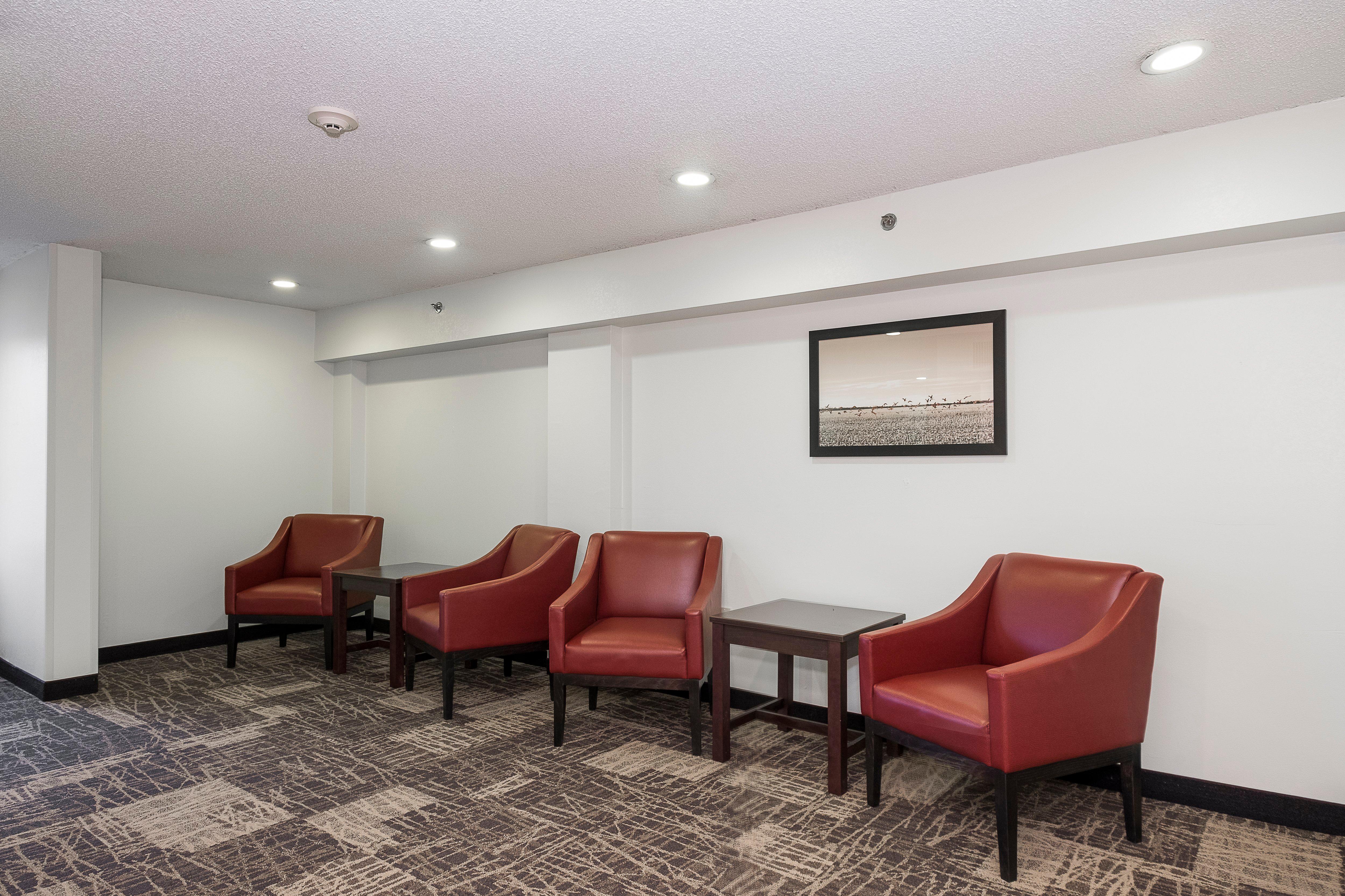 Spark By Hilton Bentonville Bagian luar foto