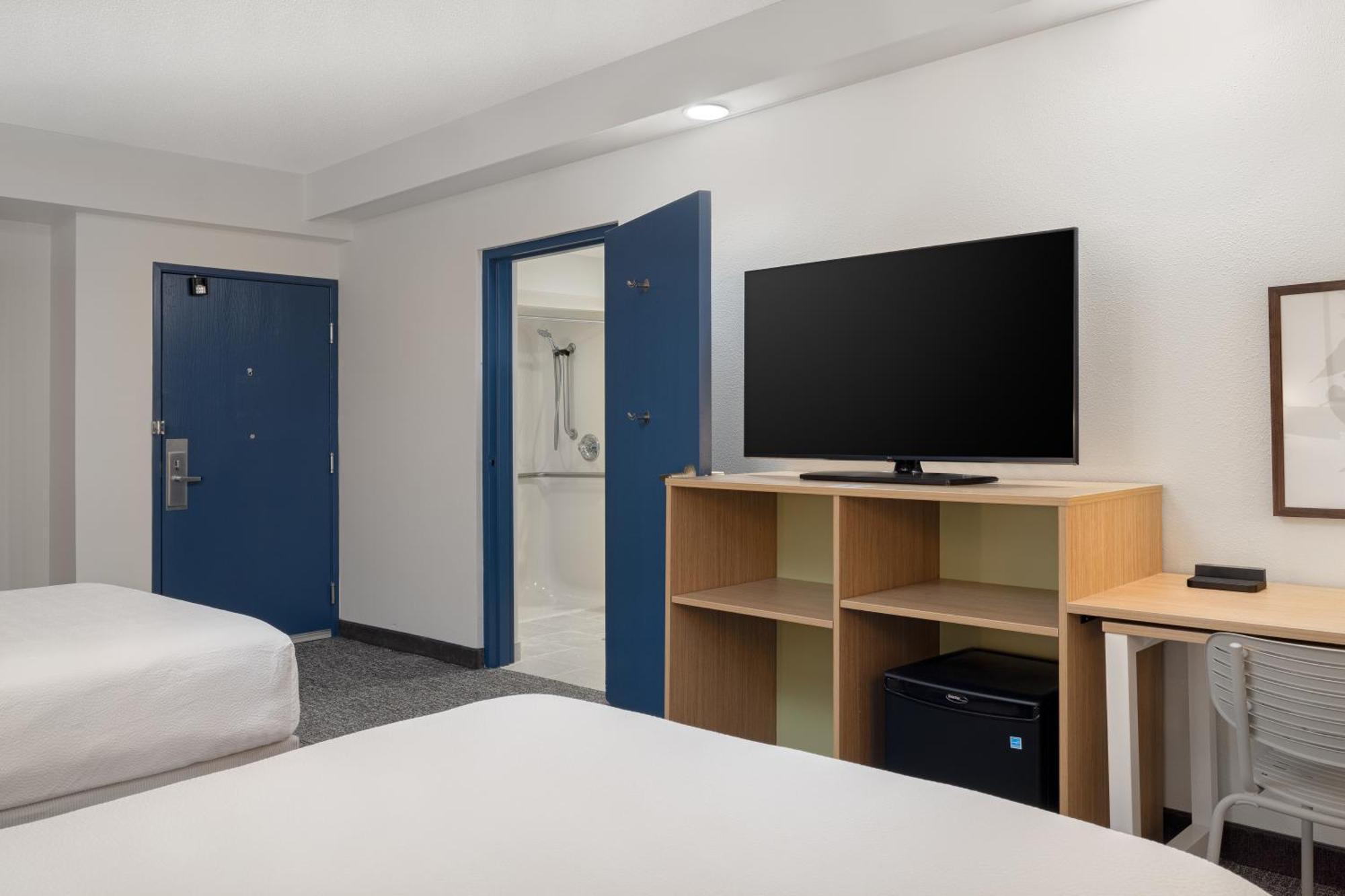 Spark By Hilton Bentonville Bagian luar foto