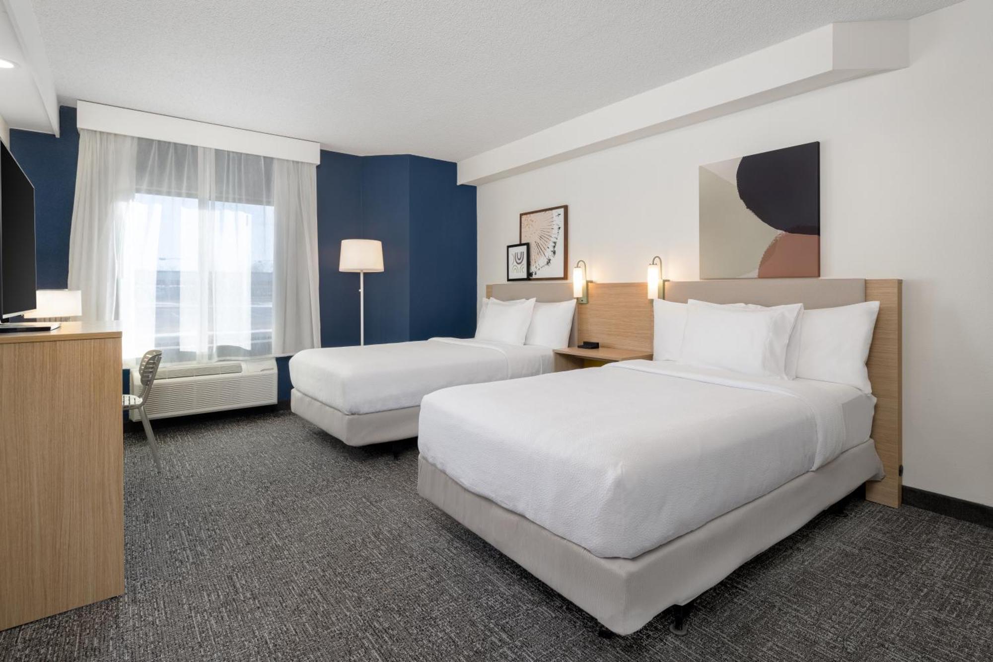Spark By Hilton Bentonville Bagian luar foto