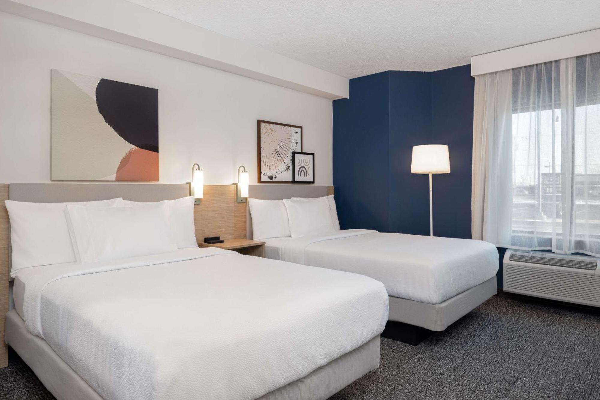 Spark By Hilton Bentonville Bagian luar foto