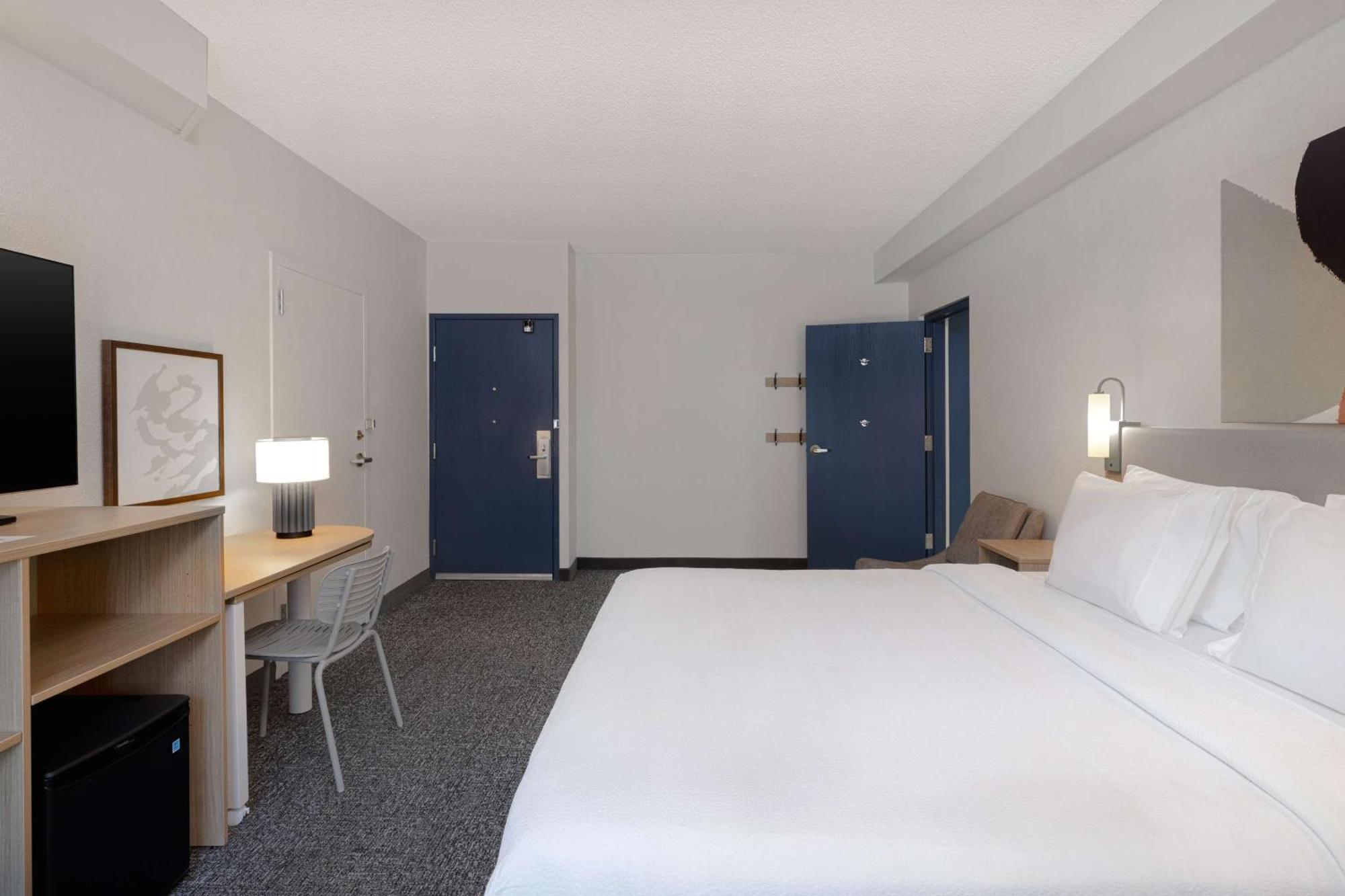 Spark By Hilton Bentonville Bagian luar foto